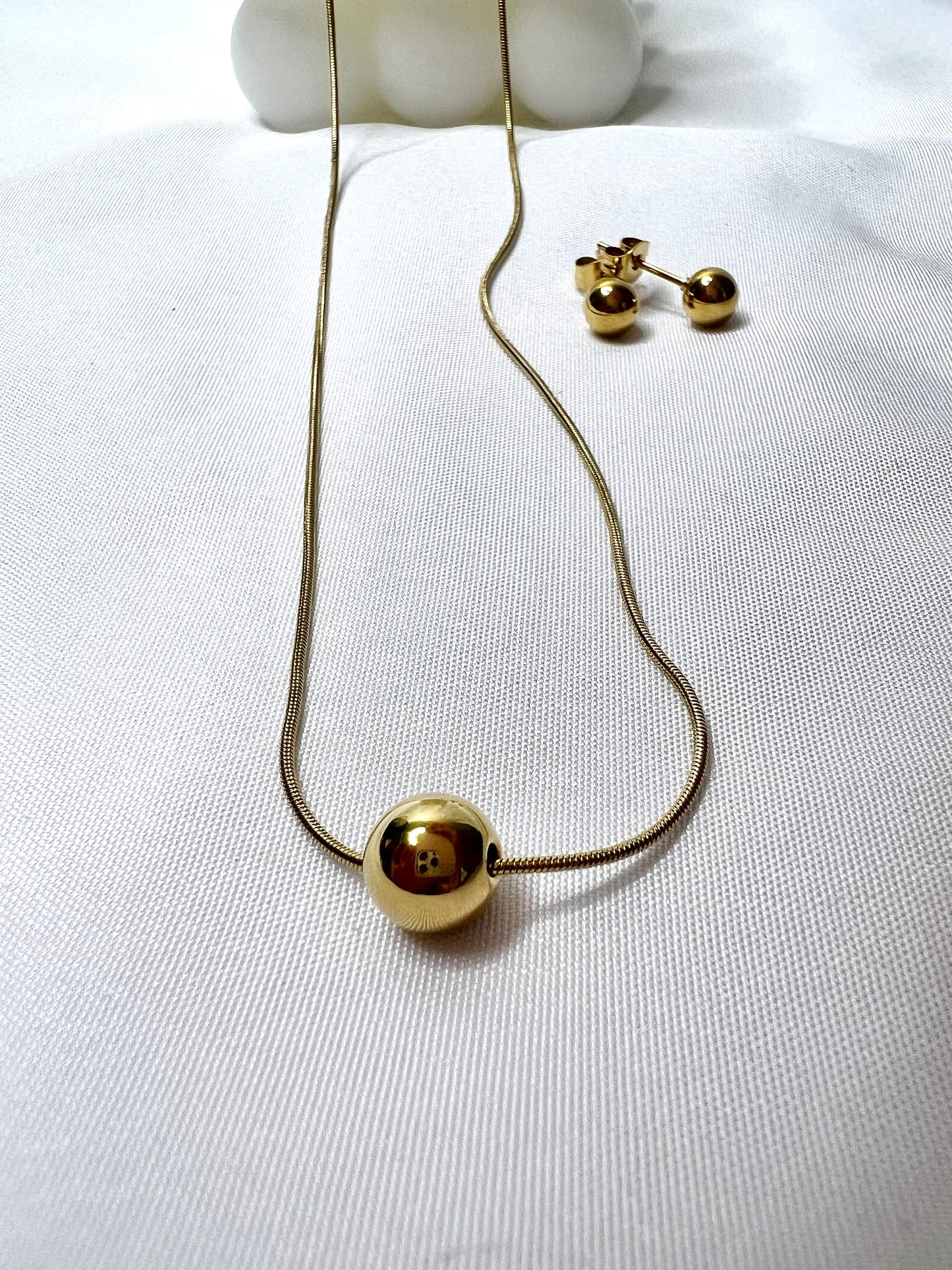 Doré Necklace