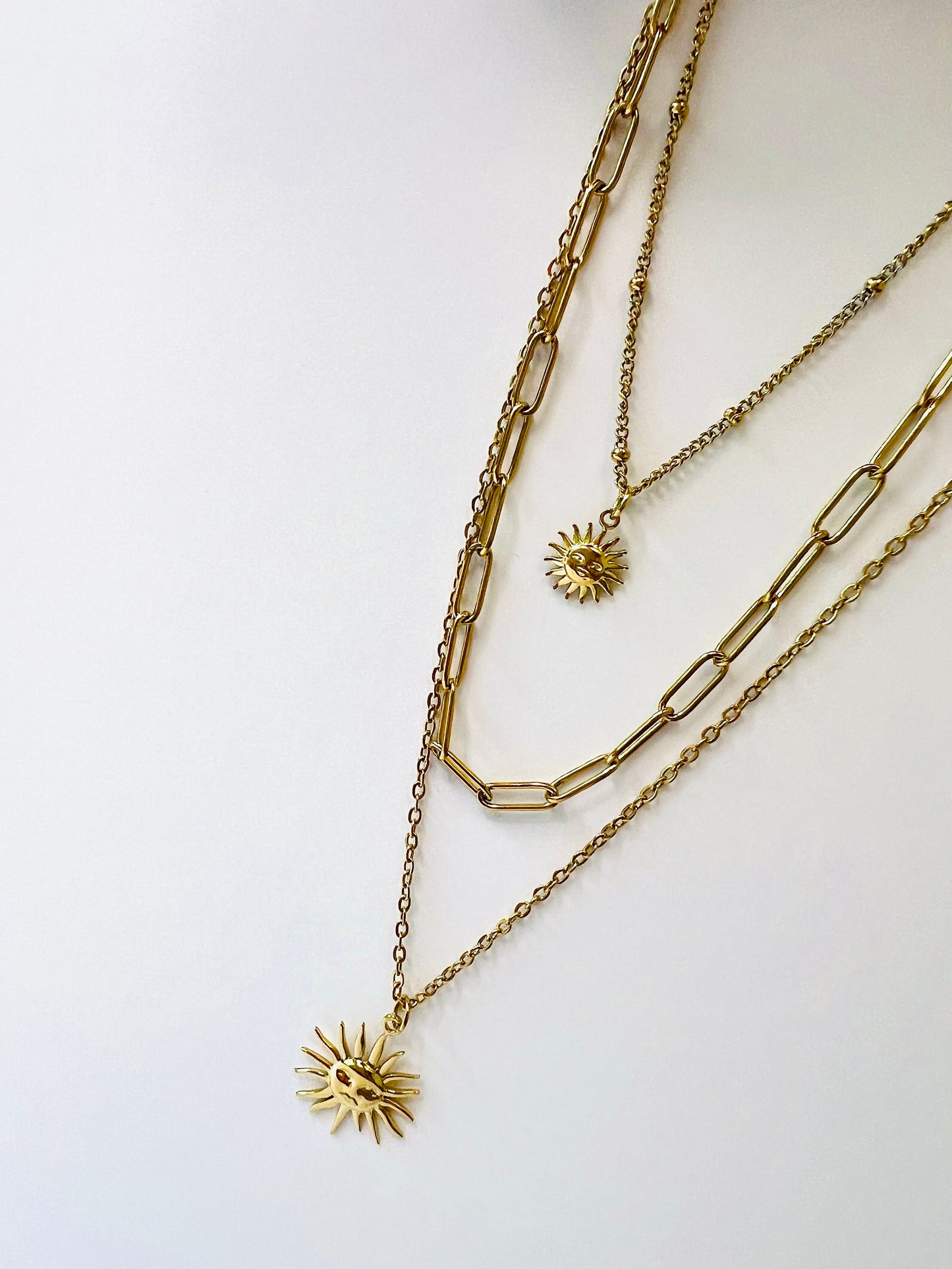 Helia Necklace
