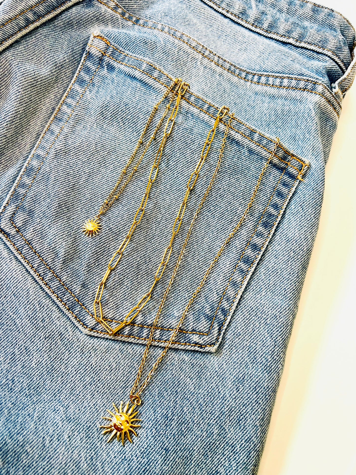 Helia Necklace